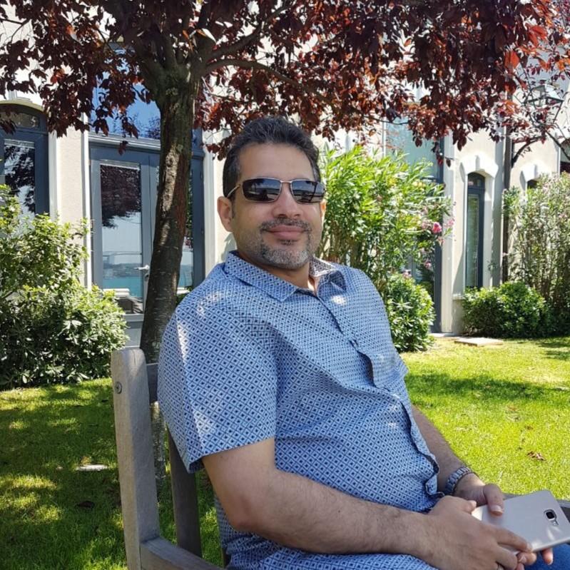 ZUHAIR's avatar